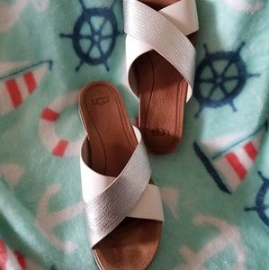 Ugg kari sandals mules silver white